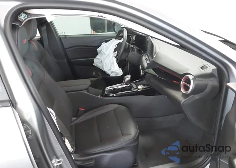 2025 Chevrolet Trax Fwd 2Rs from USA, damaged, VIN KL77LJEPXSC163836